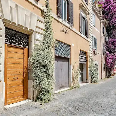 Apartment B4 In The Center Of Rome Wifi And Ac-2